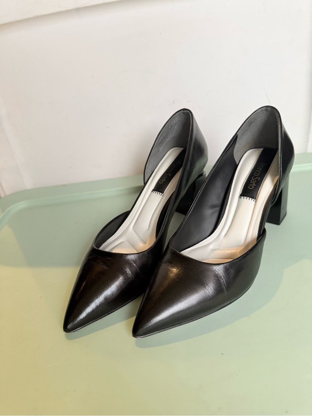 Vince Camuto Black Leather Pointed Toe Block Heel Pumps